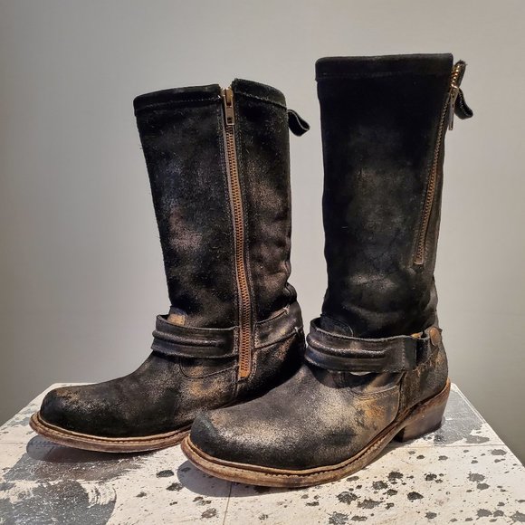 Meet your Posher, Gina - Picture 6 of 15